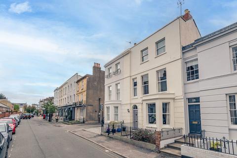 5 bedroom terraced house for sale, Great Norwood Street, Cheltenham GL50