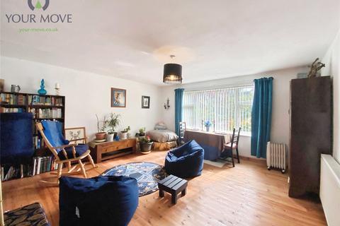 5 bedroom detached house for sale, Higherwood Close, West Yorkshire BD21