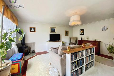 5 bedroom detached house for sale, Higherwood Close, West Yorkshire BD21