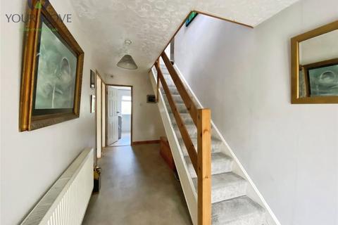 5 bedroom detached house for sale, Higherwood Close, West Yorkshire BD21