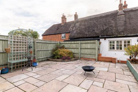 2 bedroom cottage for sale, High Street, Nash, Buckinghamshire, MK17