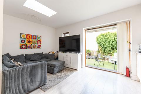 undefined, Longmead Road, London SW17
