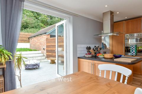 4 bedroom semi-detached house for sale, Mackie Avenue, Brighton BN1