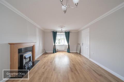 5 bedroom detached house for sale, Hogshaw Drive, Buxton
