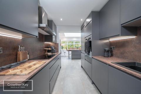 undefined, Sherbrook Grove, Buxton