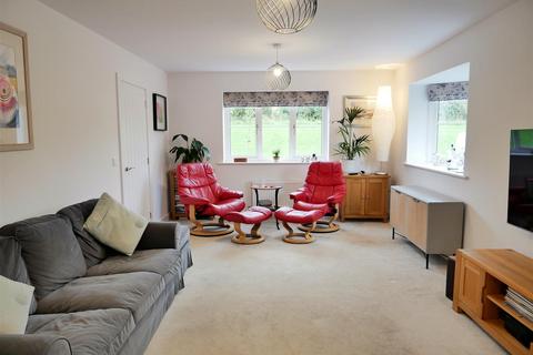 undefined, Sparrow Crescent, High Penn Park, Calne