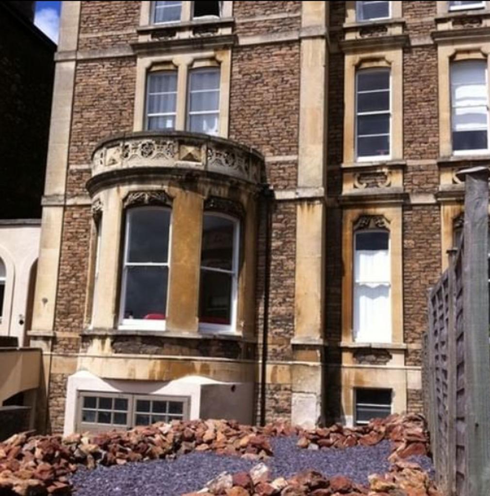 The front exterior of a well-maintained propert...