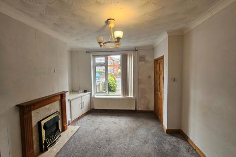 3 bedroom semi-detached house to rent, New Lane, Bolton