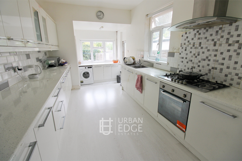 undefined, Stratford Road, Birmingham B28