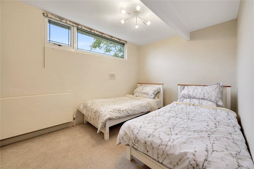 SC Bedroom