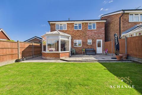 undefined, Carnoustie Close, Nuneaton CV11