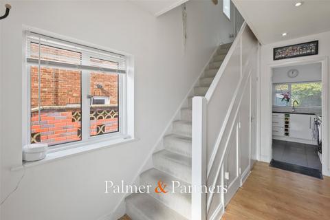 3 bedroom semi-detached house for sale, Hubert Road, Lexden, Colchester, Essex, CO3