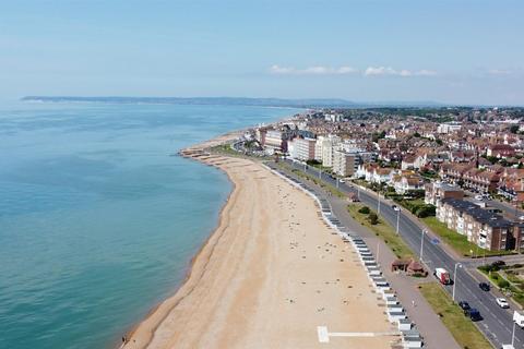 1 bedroom flat for sale, De La Warr Parade, Bexhill-On-Sea