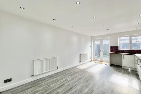 2 bedroom semi-detached house for sale, Nightingale Drive, Poulton-Le-Fylde FY6