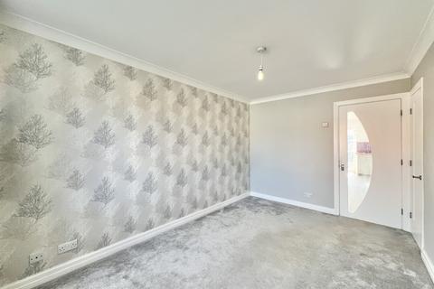 2 bedroom semi-detached house for sale, Nightingale Drive, Poulton-Le-Fylde FY6