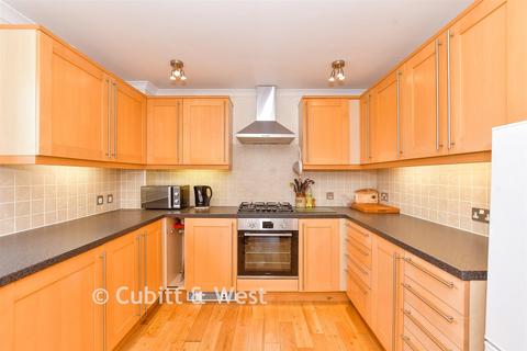 undefined, Lakeview, Rustington BN16