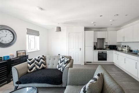 2 bedroom apartment for sale, Killick Close, Crawley