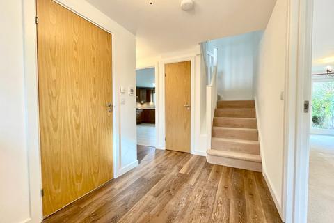 undefined, Saxon Close, Hanslope, Milton Keynes, MK19