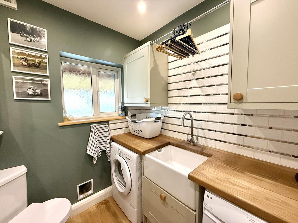 Utility Room/WC