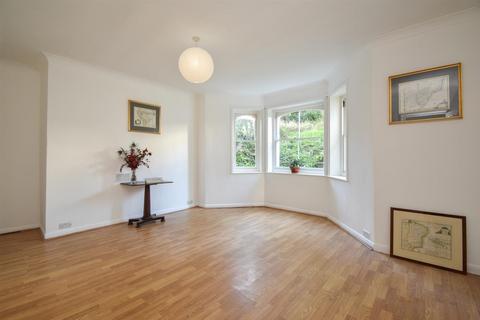 2 bedroom flat for sale, Pevensey road, St Leonards On Sea