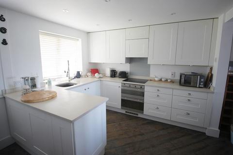 undefined, Ferrymans Quay, Netley Abbey, Southampton