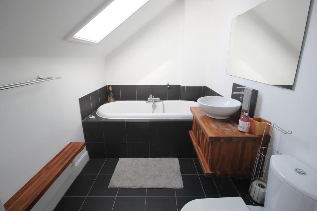 Bath.JPG