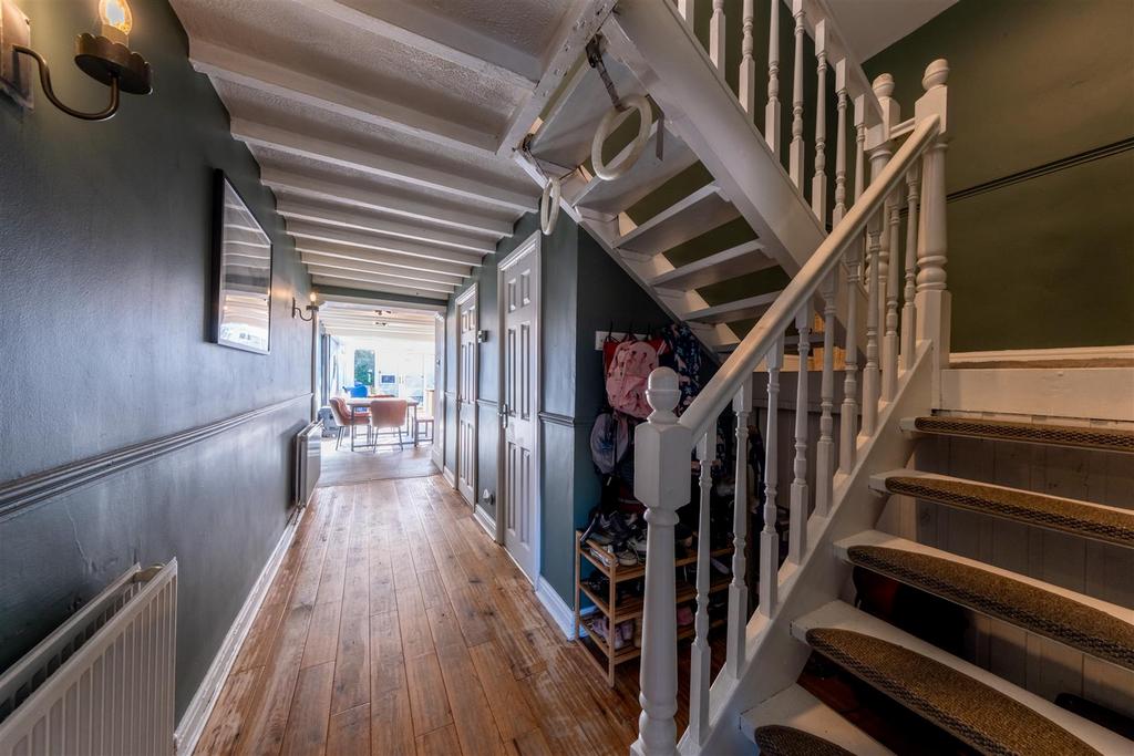 Academy Cottage-010.jpg