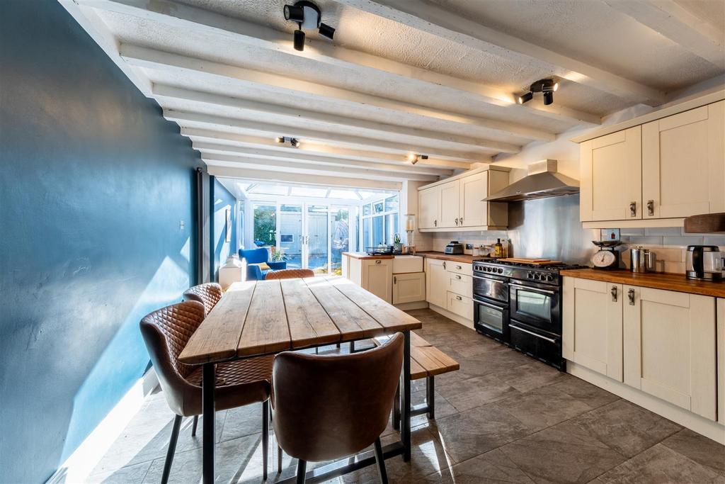 Academy Cottage-001.jpg