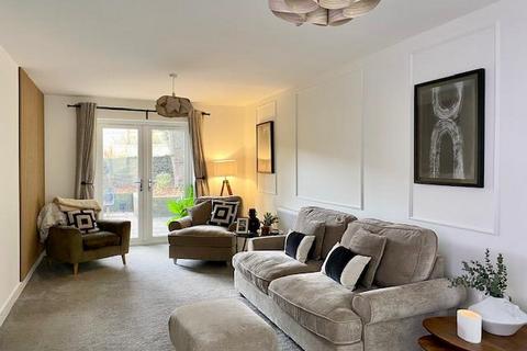 5 bedroom detached house for sale, Clough Lane, Brighouse