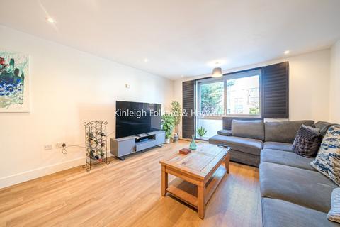 undefined, Plaistow Lane, Bromley, BR1