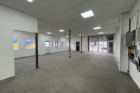 Warehouse to rent, Telford Rd Bicester OX26 4LD