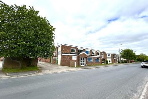 Warehouse to rent, Telford Rd Bicester OX26 4LD