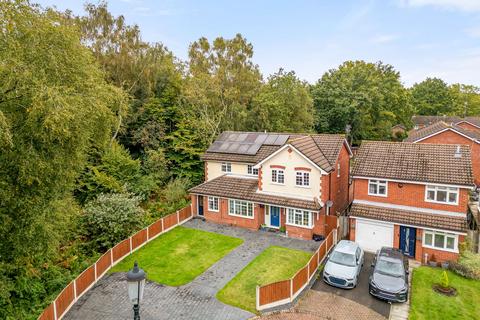 5 bedroom detached house for sale, Dorchester Park, Runcorn WA7