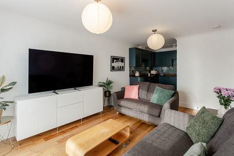 1/7 Ocean Way, Edinburgh, EH6 7DG