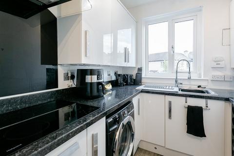 undefined, Redhall Gardens, Edinburgh, EH14