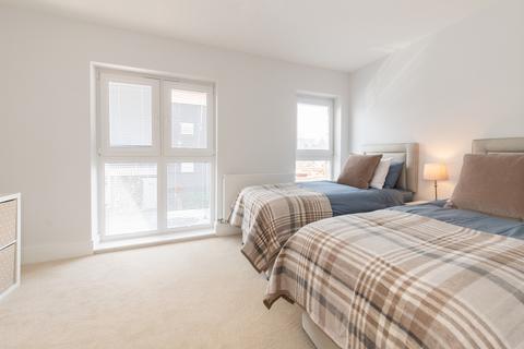 undefined, Maine Street, Reading, RG2