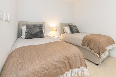 undefined, Maine Street, Reading, RG2