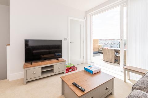 undefined, Maine Street, Reading, RG2