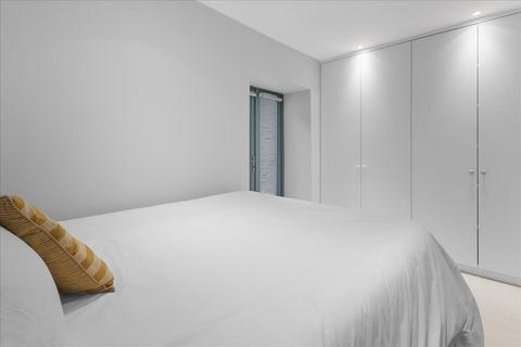 2 bedroom apartment to rent, Powis Gardens, London, W11