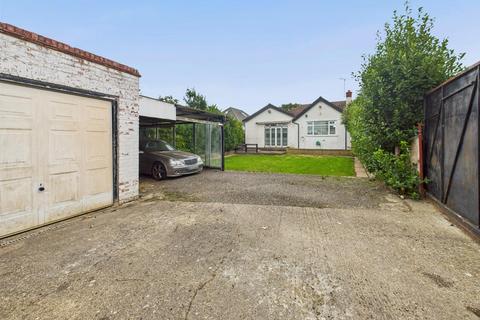 20 Howletts Lane, Ruislip, HA4 7RS