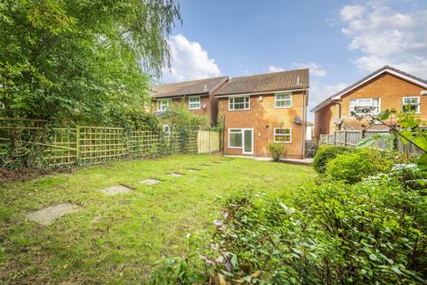 Fairview Close, Tonbridge
