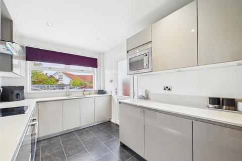 3 Dunbarney Avenue, Bridge Of Earn, Perth, PH2 9BP