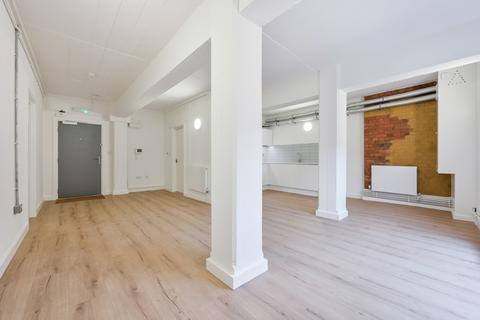 1 bed flat/apartment for rent in Unit 35, Springfield House, 5 Tyssen Street E8