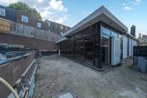 3 bedroom detached house for sale, Red Lion Lane, Shooters Hill