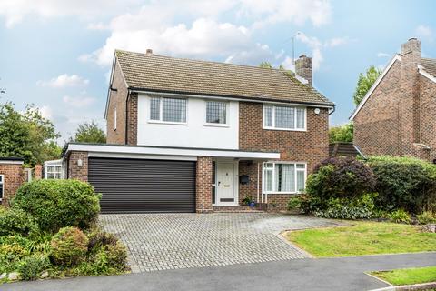 4 bedroom detached house for sale, Richmond Way, Fetcham, KT22