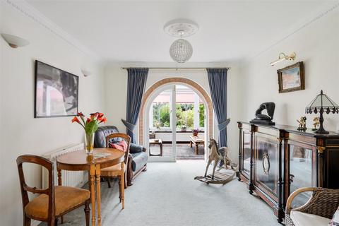 4 bedroom detached house for sale, Tadworth Park, Tadworth