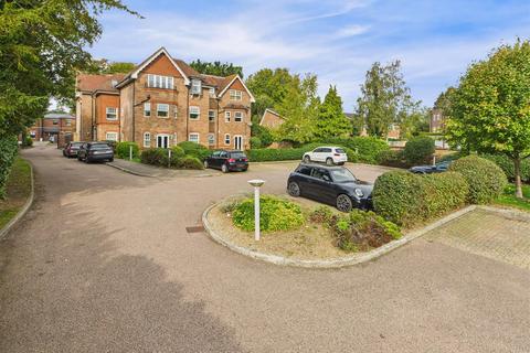 undefined, Ashley Road, Walton-On-Thames