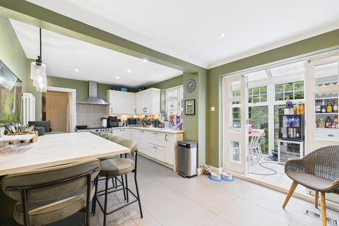 undefined, Dornford Gardens, Coulsdon CR5