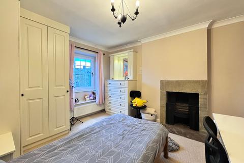6 Coldwells Fold, Thurlstone, Sheffield, S36 9QD