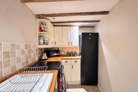 6 Coldwells Fold, Thurlstone, Sheffield, S36 9QD